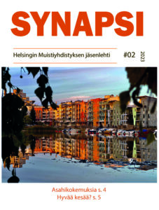 Synapsi-lehden kansikuva, jossa on kuvattu värikkäitä taloja Ruoholahdesta Helsingissä